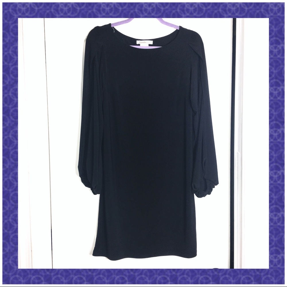 Gorgeous Black Sheath Dress